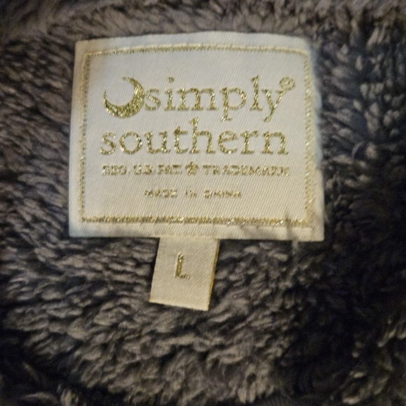 Simply Southern Fleece Pullover Size Large‎ Very Soft - Picture 5 of 5